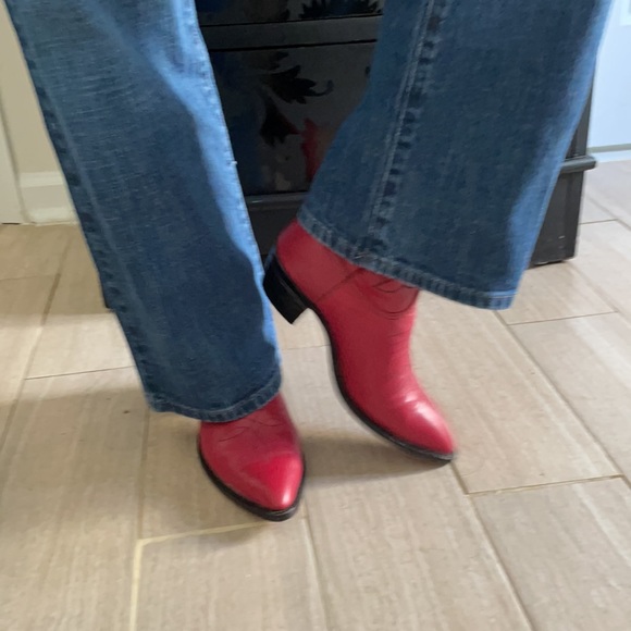 Leather boots and purse set - Picture 2 of 15